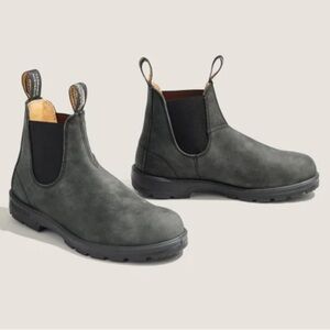 Women’s Rustic Black Blundstones